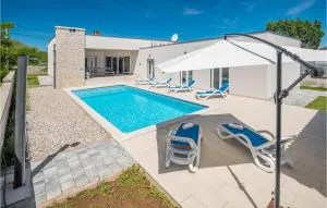 Lovely Home In Marici With Sauna - Mali Turini