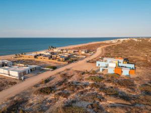 Beachfront Community - Villa 8 Guests