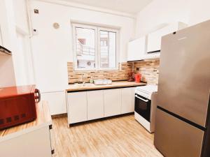 Central Old Town Oasis - Ap 4