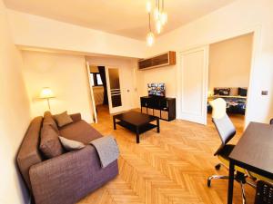 Central Old Town Oasis - Ap 4