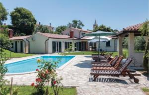 Beautiful Home In Liznjan With Sauna