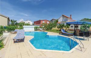 Beautiful Home In Vir With Wifi