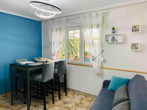 Casa TODAH, Playas y montañas