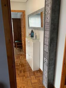 Casa TODAH, Playas y montañas