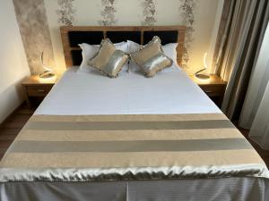 Luxury & Cosy - Infinit Apartments