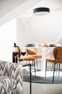 Mayfair Loft Apartment