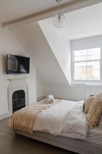 Mayfair Loft Apartment