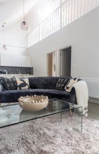 Mayfair Loft Apartment