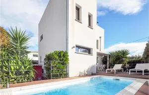 Lovely Home In Villelongue-De-La-Sal, - Baixas