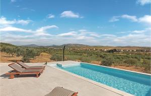 Cozy Home In Donje Polje With Wifi