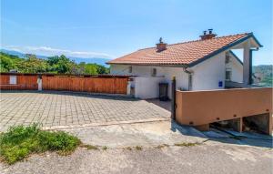 Beautiful Apartment In Bribir With Wifi