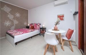 Nice Apartment In Medulin With Wifi