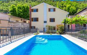 Stunning Home In Bribir With Kitchen 