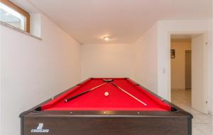 Gorgeous Home In Rastane Donje