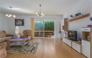 Stunning Home In Porec With Kitchen