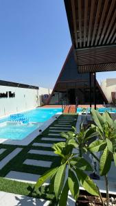 sandhut77