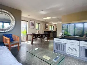 Apartment On Star Unit 2 - Sandy Bay