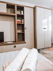 Charming City Hideout