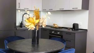 Aze - Forest Whisper