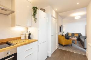 Host & Stay - North View