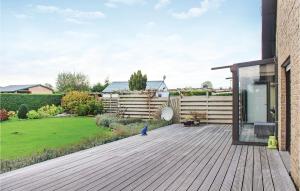 4 Bedroom Gorgeous Home In Groede