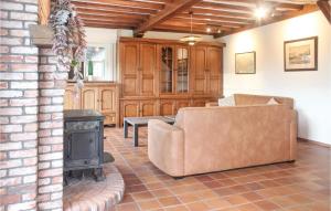 4 Bedroom Gorgeous Home In Groede