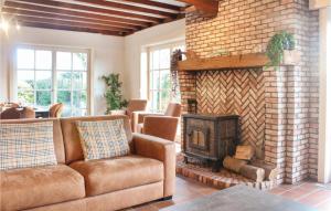 4 Bedroom Gorgeous Home In Groede