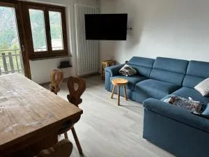 Casa Indipendente Valtournenche - 布勒伊-切尔维尼亚