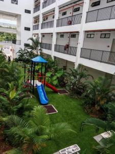 Comfortable Greenery