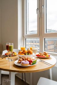 2BD with View - 5 Sleeps - Old St