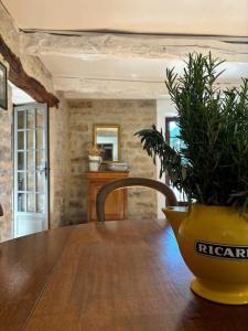 Maisons de vacances Charmante Ferme Renovee Piscine : photos des chambres