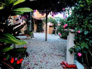 7 - Apartamento com jacuzzi para até 05 pessoas em Bombas