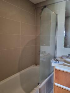 Departamento para 2 personas en pleno Güemes! Con cochera incluida