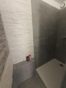 Appartements Residence le Cezanne vue panoramique climatisee : photos des chambres