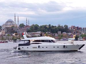 Luxury Yachts Istanbul