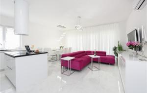 Nice Home In Zadar With Sauna