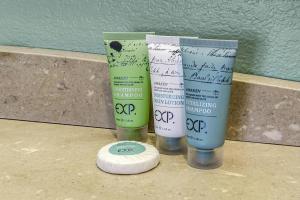 WINTER RATES! Luxurious Oceanfront Suite, Prime Loc & Dogs Ok! 1502