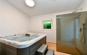 Nice Home In Majerje With Sauna