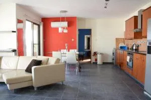 Oroklini Hills Apartment - Yıldırım