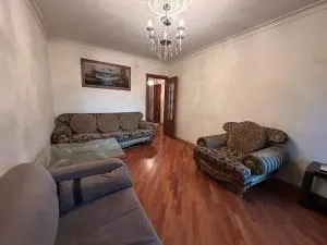 ATATURK Apartment - Posëlok Imeni Kirova