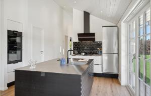 Cozy Home In Otterup With Wifi