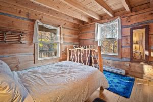Gorgeous Log Cabin - Wineries, Dan River, Hiking