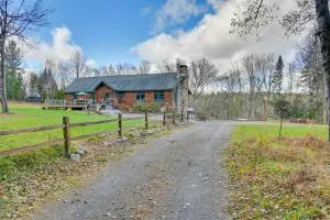 Long Lake Log Cabin 3 Mi to Town - Inlet