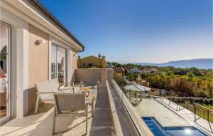 4 Bedroom Lovely Home In Malinska 