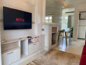 frente ao Lago Joaquina Bier - stayhousetemporada