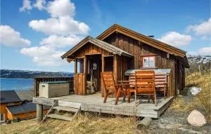 2 Bedroom Stunning Home In Rauland - Åmot