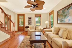 Family Friendly Cottage 9 Logan