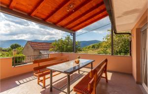 Gorgeous Home In Prolozac Donji With Wifi 