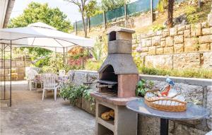 3 Bedroom Stunning Apartment In Lovran