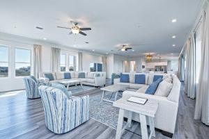 Sunset Oasis 5 Bedroom Lockout